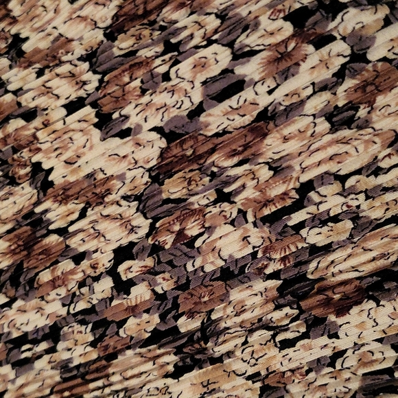 Long Skirt - Picture 3 of 3